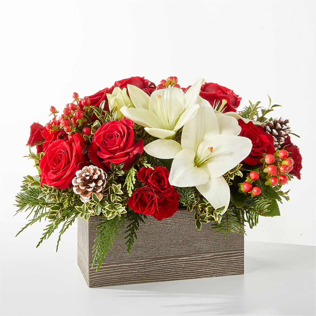Snowy Wonderland Bouquet – Moderna Flowers, Rosamond CA