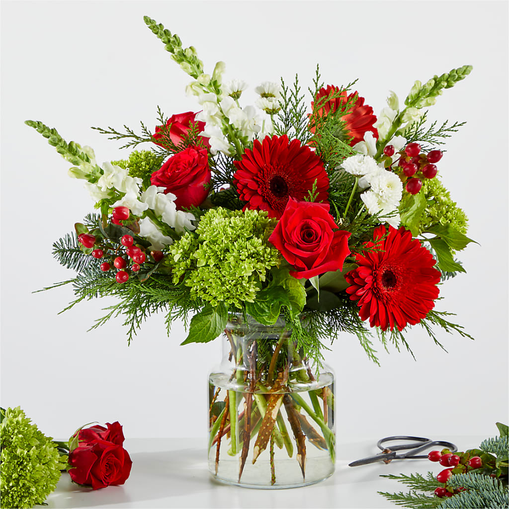 Merry Moment Bouquet – A Florist Original – Moderna Flowers, Rosamond CA
