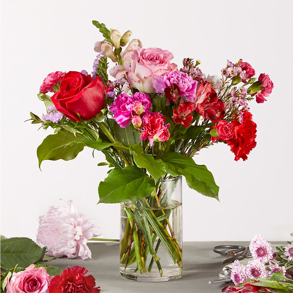 Regal Jewel – A Florist Original – Moderna Flowers, Rosamond CA