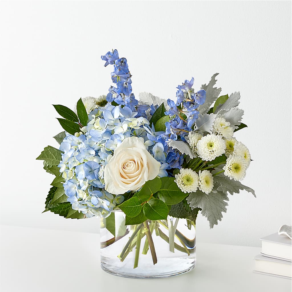 Clear Skies Bouquet – Moderna Flowers, Rosamond CA