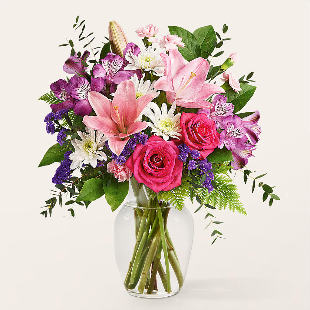 Lace & Pearls Bouquet – Moderna Flowers, Rosamond CA