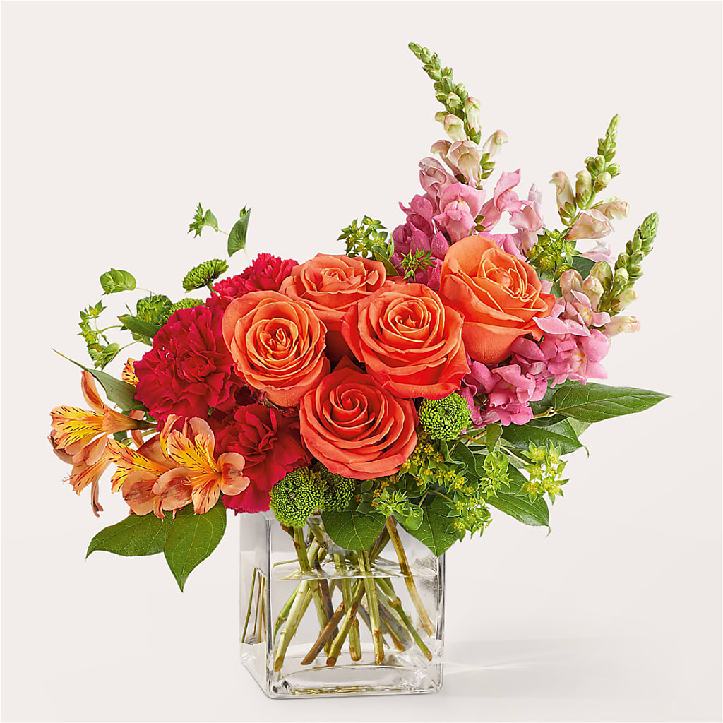Cosmopolitan Bouquet – Moderna Flowers, Rosamond CA
