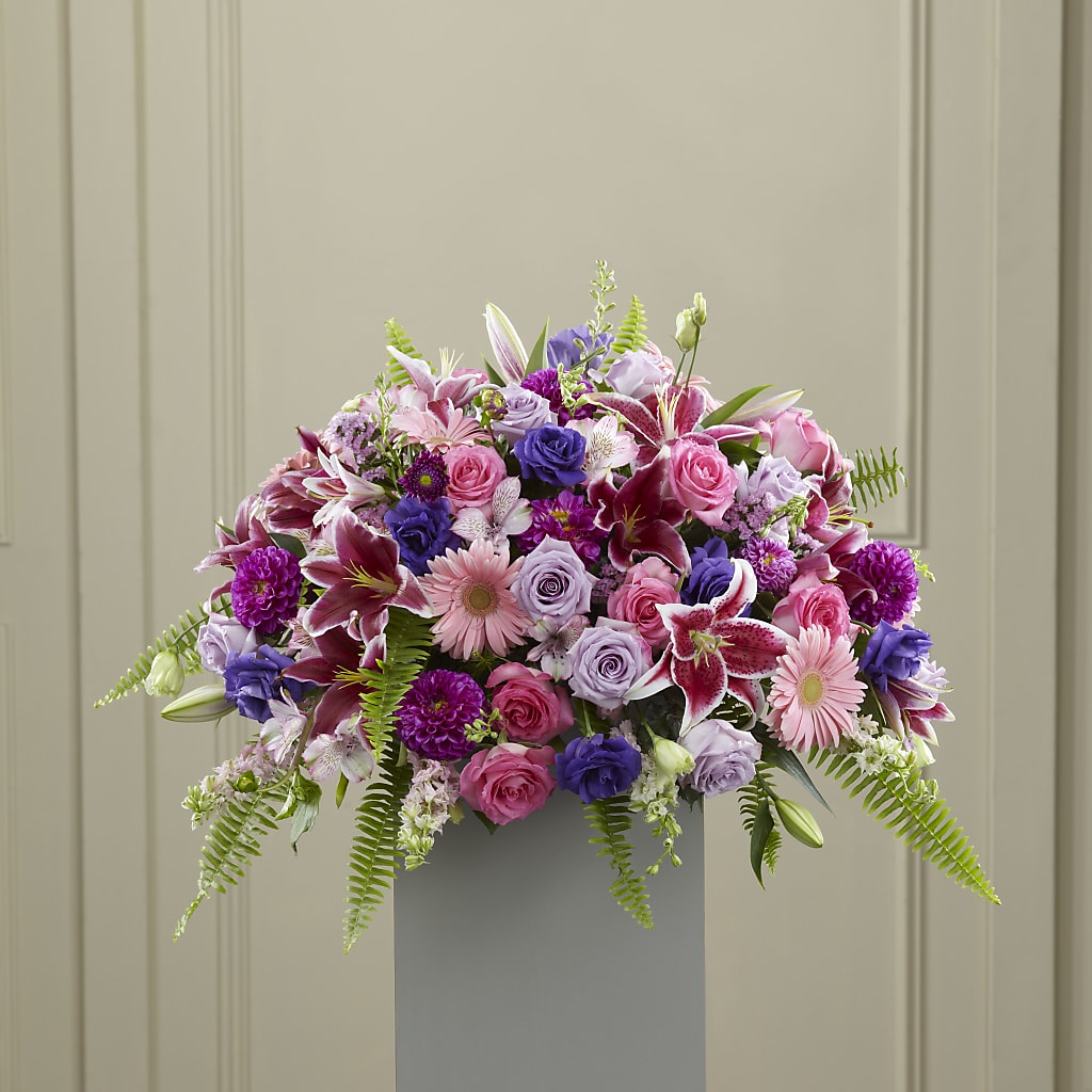 Fare Thee Well Pedestal – Moderna Flowers, Rosamond CA