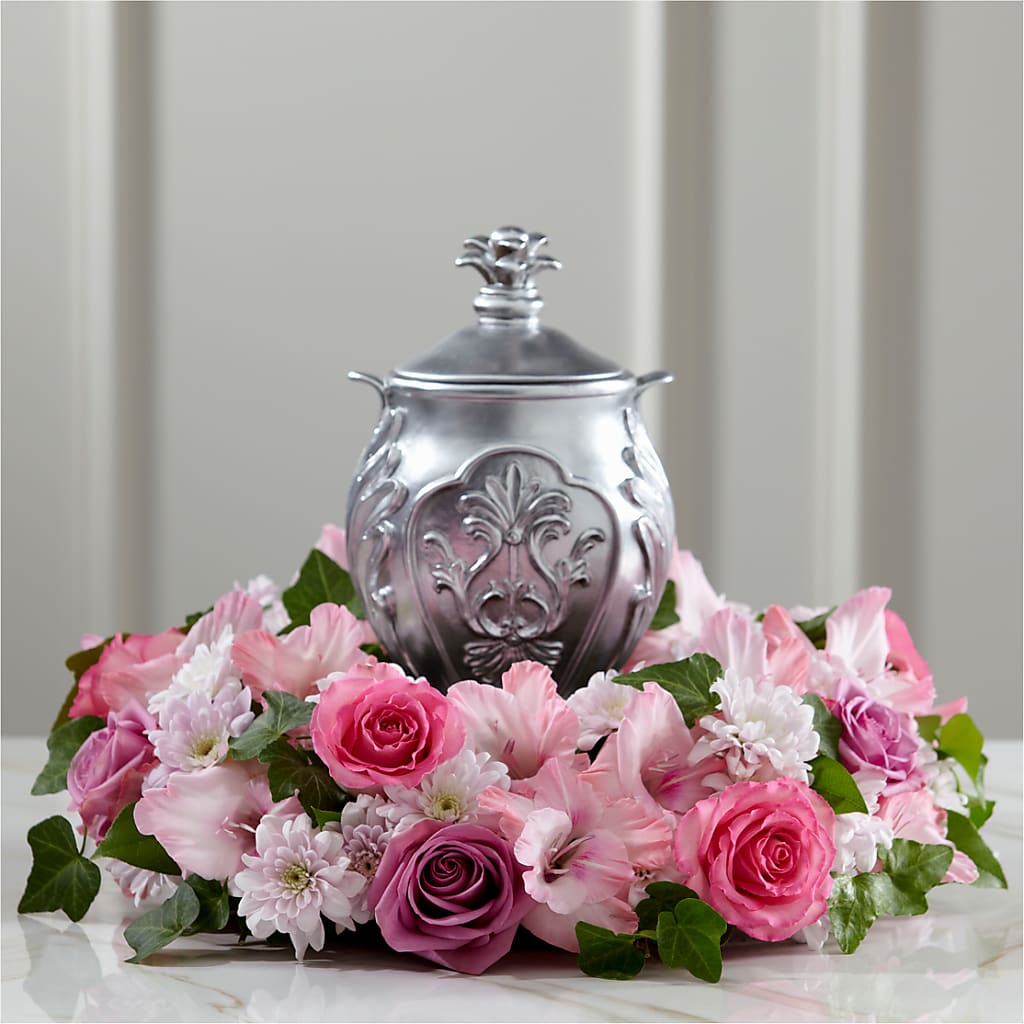 Glorious Tribute Arrangement – Moderna Flowers, Rosamond CA