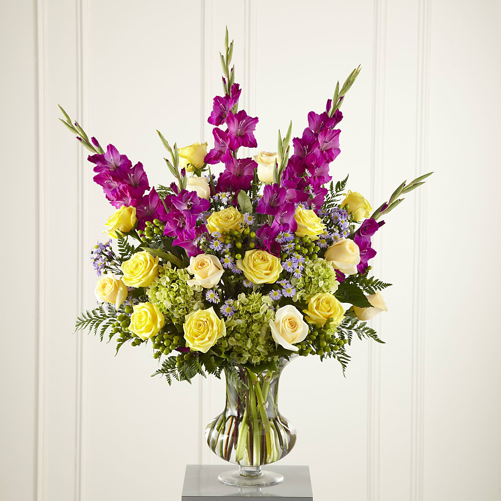Loveliness Arrangement – Moderna Flowers, Rosamond CA