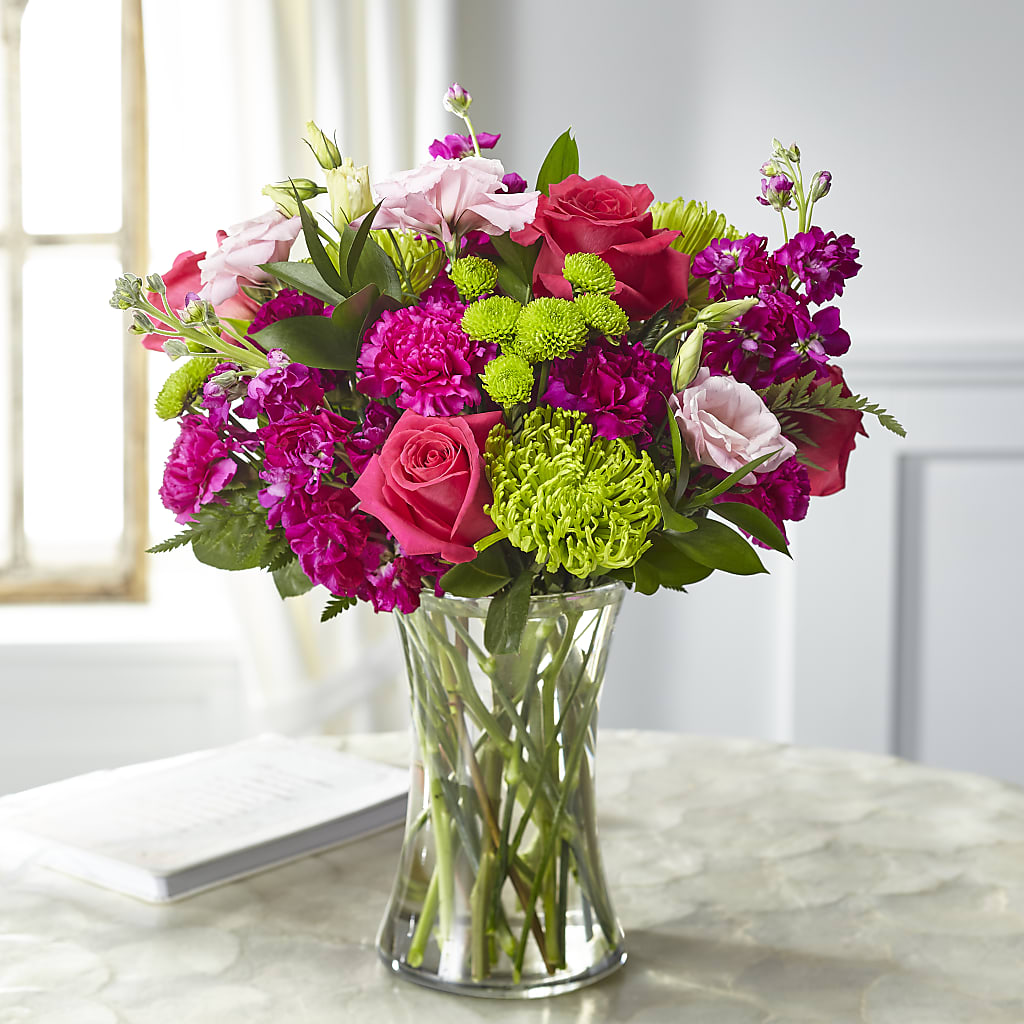 Everlasting Embrace Bouquet – Moderna Flowers, Rosamond CA