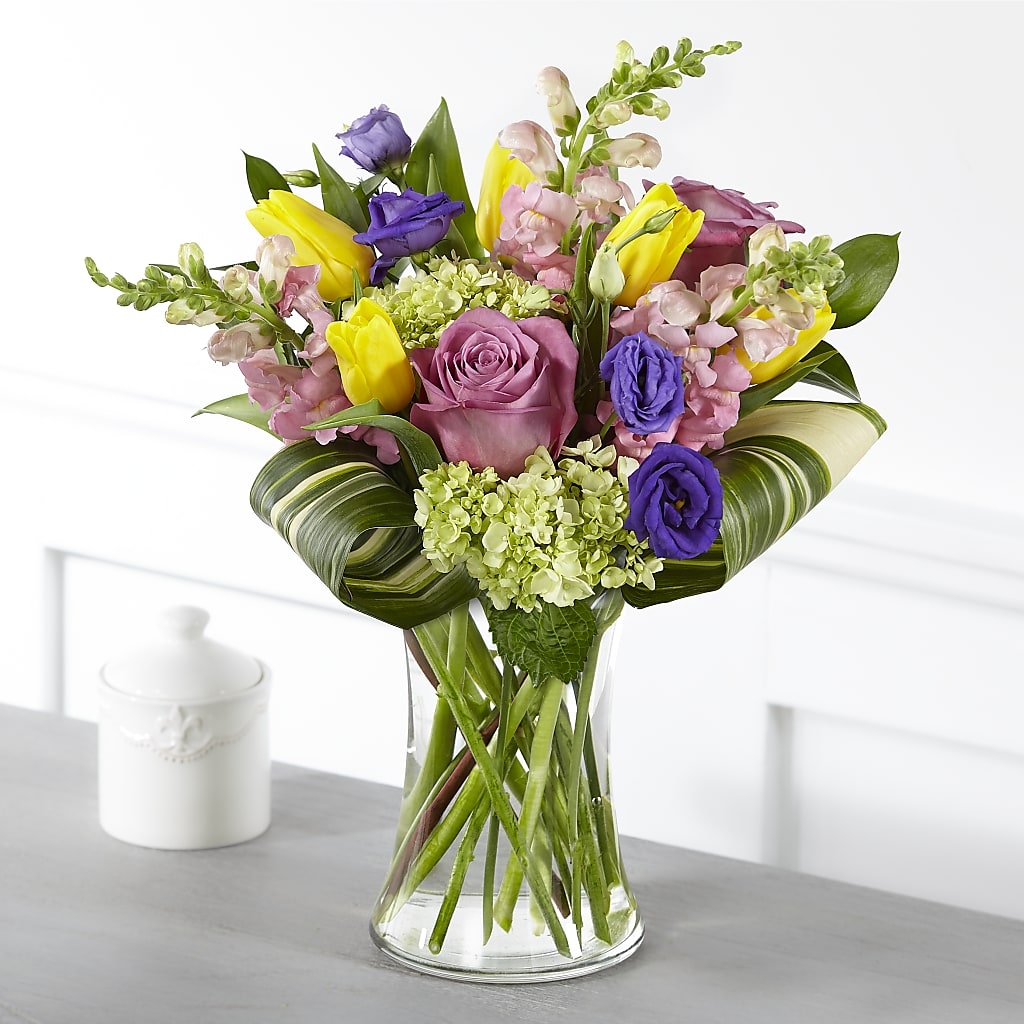Wondrous Memories Bouquet – Moderna Flowers, Rosamond CA