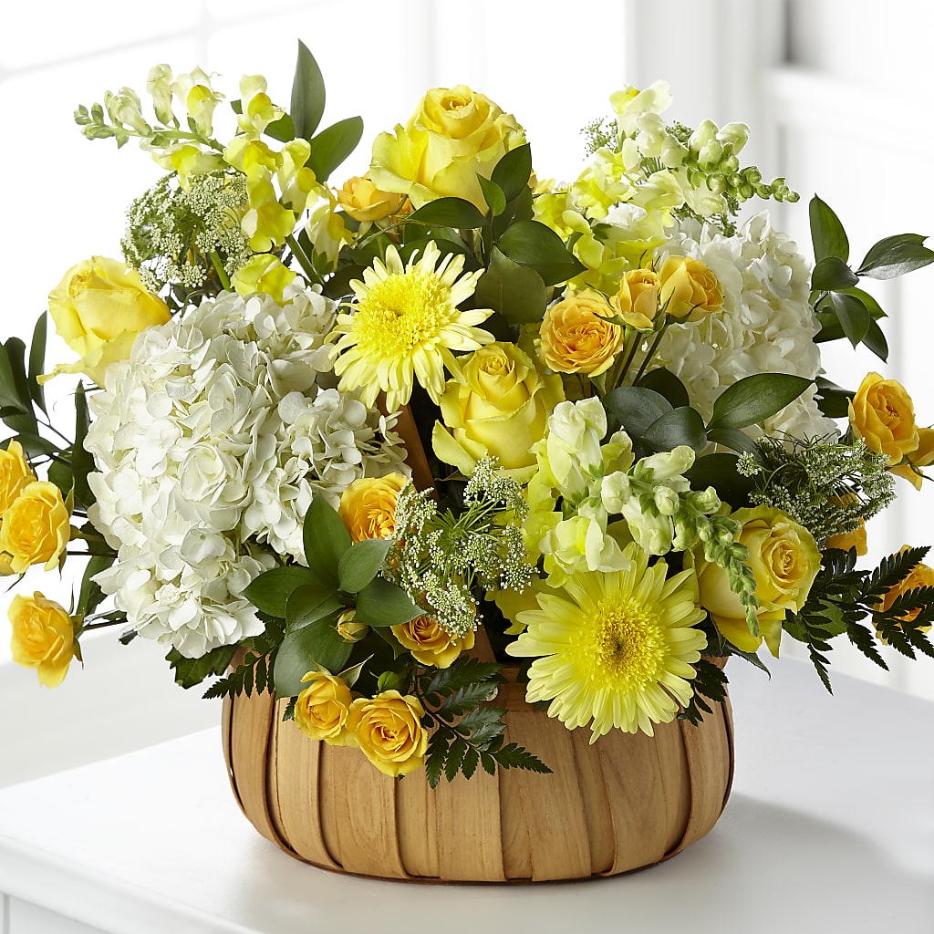 Rustic Remembrance Basket – Moderna Flowers, Rosamond CA