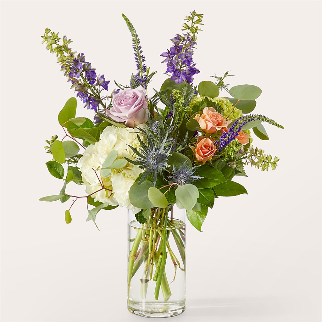 Appealing Aura Bouquet – Moderna Flowers, Rosamond CA