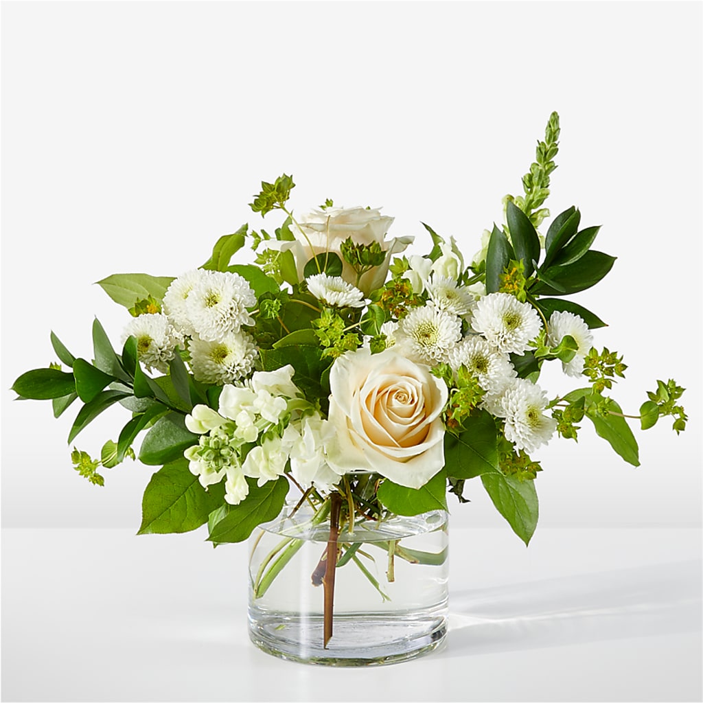 Hint of Vanilla Bouquet – Moderna Flowers, Rosamond CA