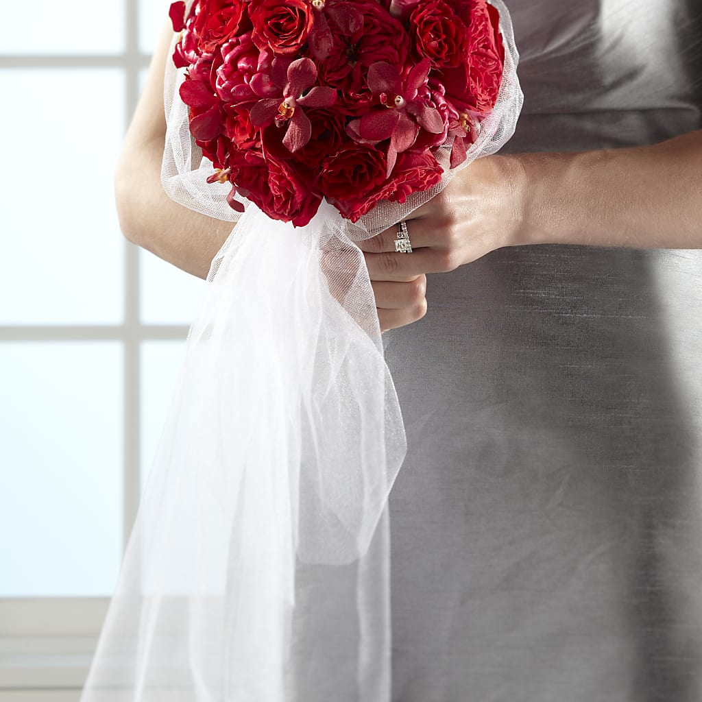 Desire Bouquet – Moderna Flowers, Rosamond CA