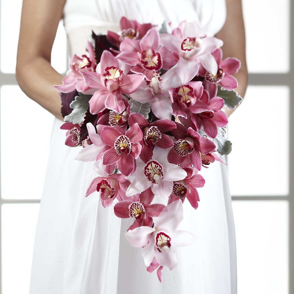 Pink Mink Bouquet – Moderna Flowers, Rosamond CA