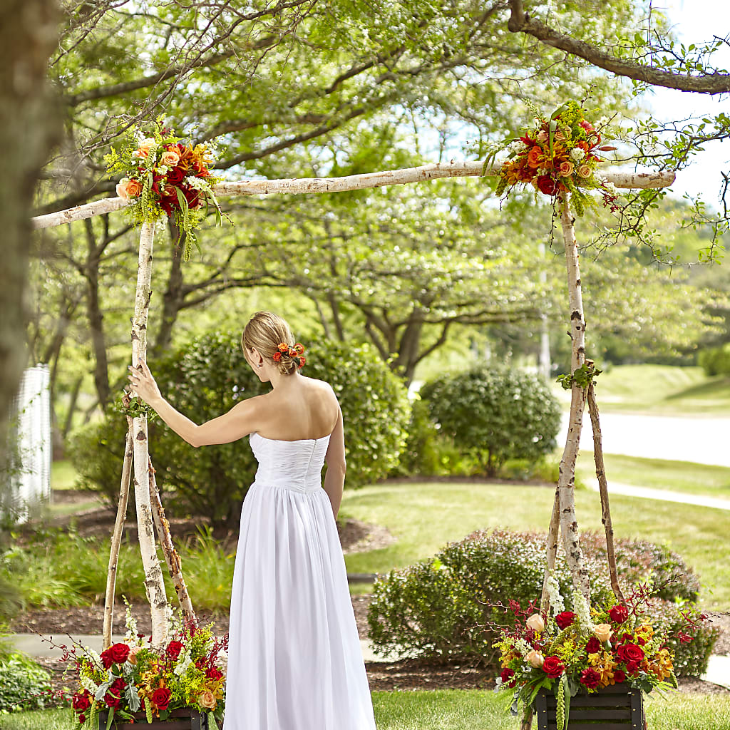 Arbor of Love Archway – Moderna Flowers, Rosamond CA