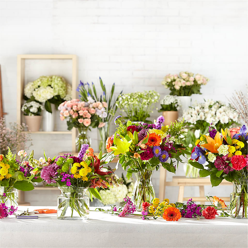 Bold & Bright – A Florist Original –  Moderna Flowers, Rosamond CA