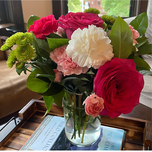 Sweet & Pretty Bouquet –  Moderna Flowers, Rosamond CA