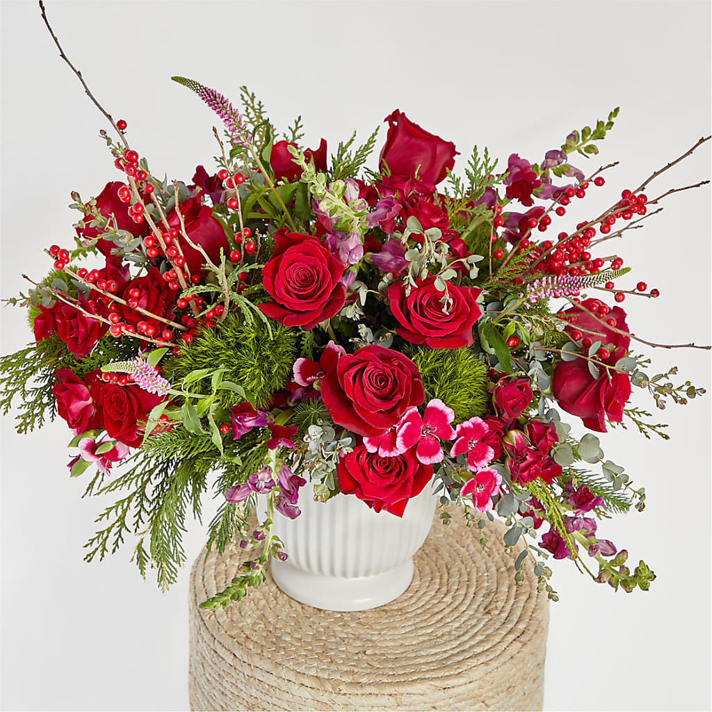 Big Red Bow Bouquet –  Moderna Flowers, Rosamond CA