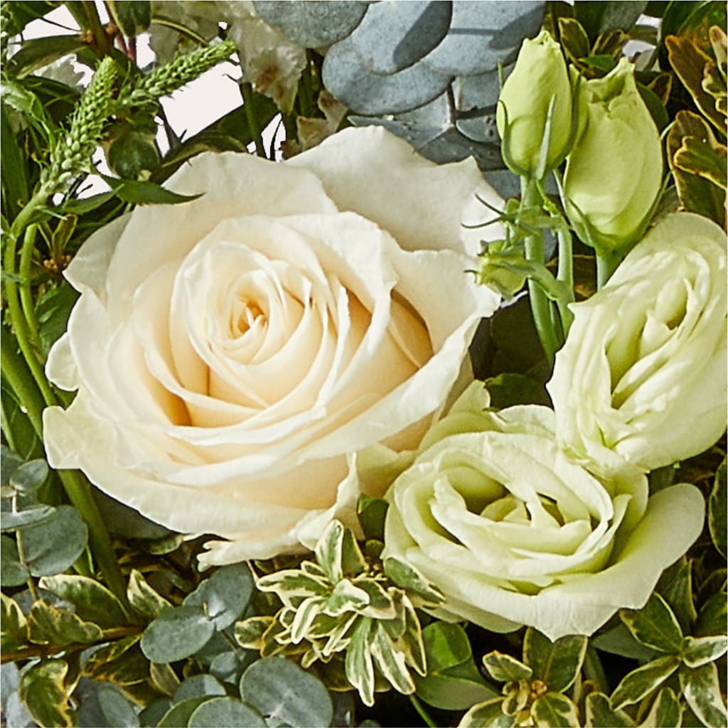 Cashmere Bouquet –  Moderna Flowers, Rosamond CA