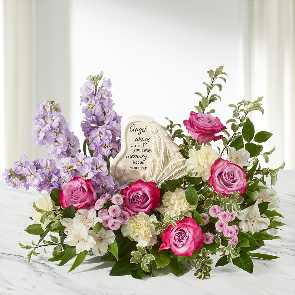 In My Heart Arrangement –  Moderna Flowers, Rosamond CA