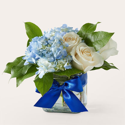 Sky Blue Delight Bouquet –  Moderna Flowers, Rosamond CA