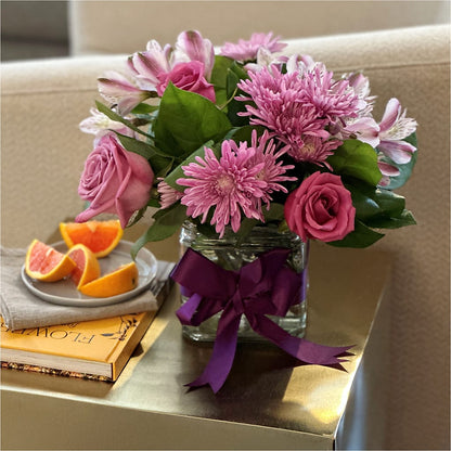 Sugarplum Bouquet –  Moderna Flowers, Rosamond CA