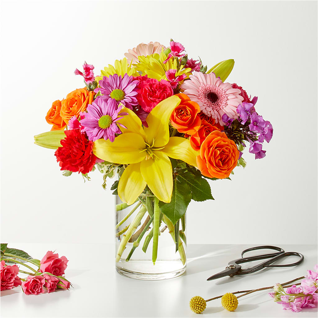Cue the Confetti - A Florist Original –  Moderna Flowers, Rosamond CA