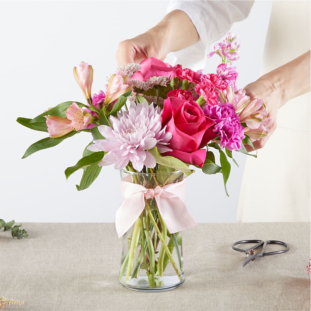 Pink Ribbon - A Florist Original –  Moderna Flowers, Rosamond CA