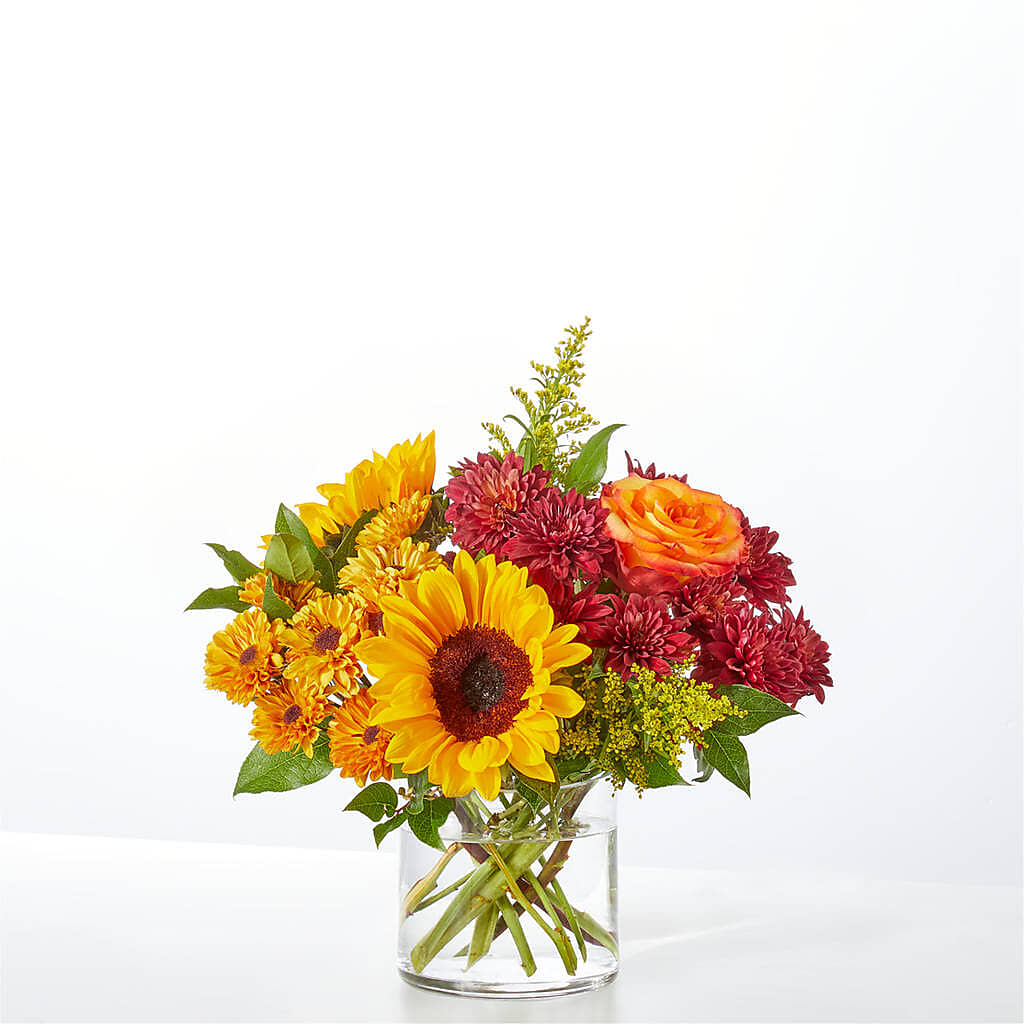 Flannel Scarf Bouquet –  Moderna Flowers, Rosamond CA