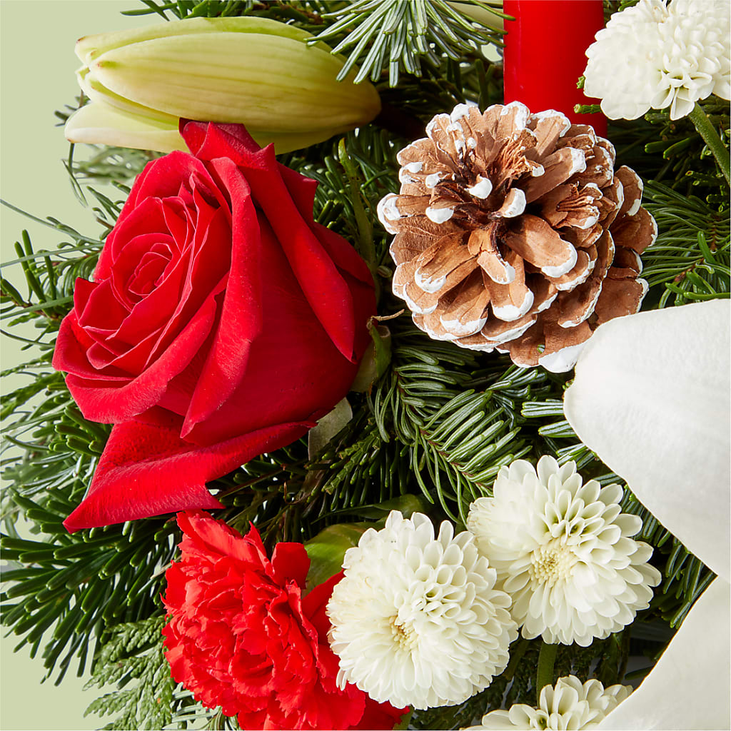Seasonal Festivities Centerpiece –  Moderna Flowers, Rosamond CA