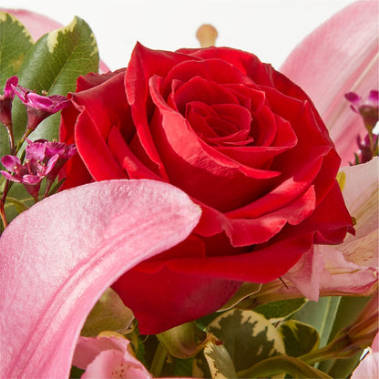 Lucky in Love Bouquet –  Moderna Flowers, Rosamond CA