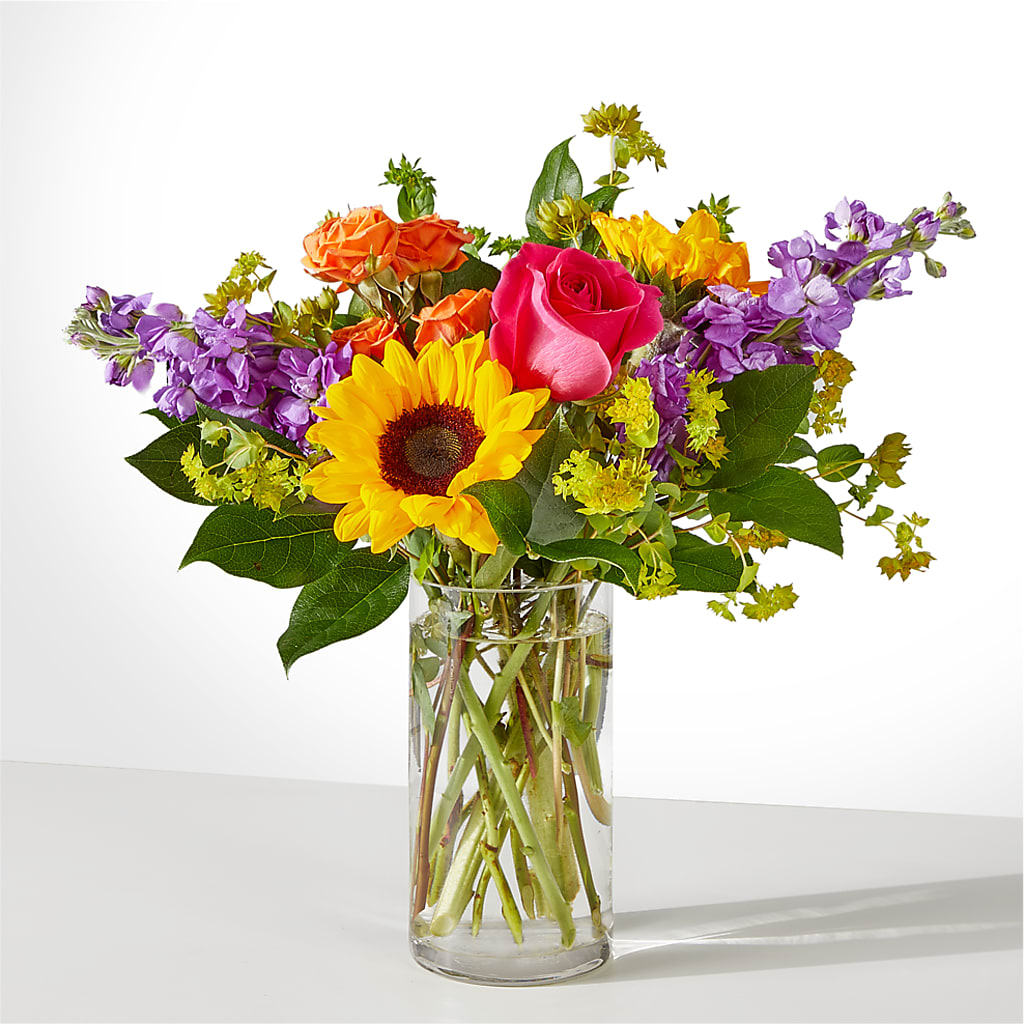 Vibrant Greetings Bouquet –  Moderna Flowers, Rosamond CA