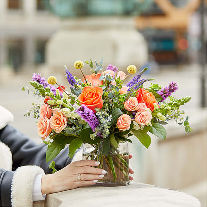 The Standout Bouquet –  Moderna Flowers, Rosamond CA