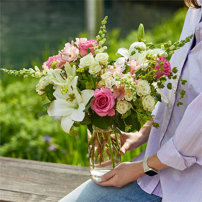 Fondly Bouquet –  Moderna Flowers, Rosamond CA