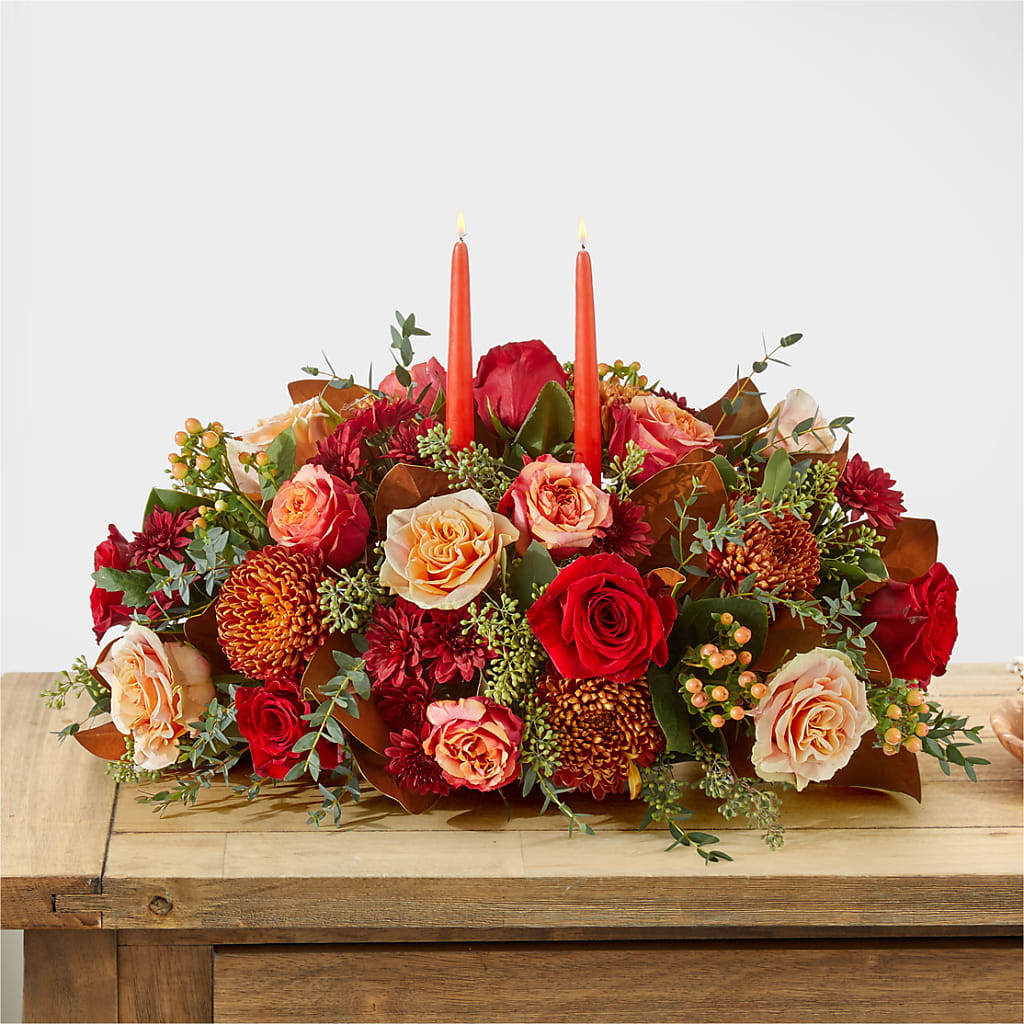 Gather Near Centerpiece –  Moderna Flowers, Rosamond CA