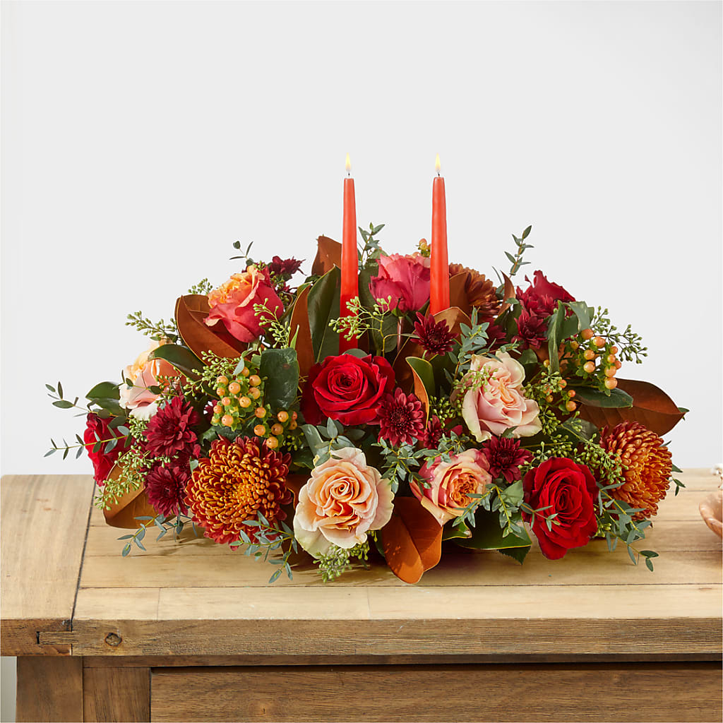 Gather Near Centerpiece –  Moderna Flowers, Rosamond CA