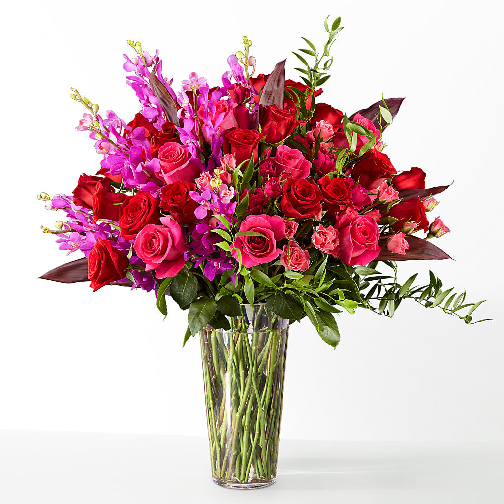 The Honeymoon –  Moderna Flowers, Rosamond CA