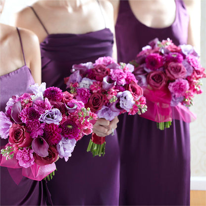 Bridesmaid's Garden Bouquet –  Moderna Flowers, Rosamond CA