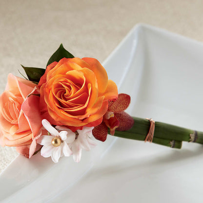 Sunset Dream Boutonniere –  Moderna Flowers, Rosamond CA