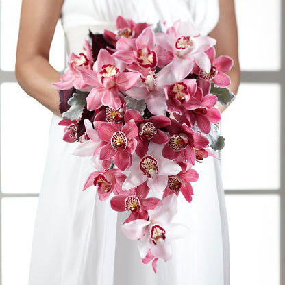 Pink Mink Bouquet –  Moderna Flowers, Rosamond CA